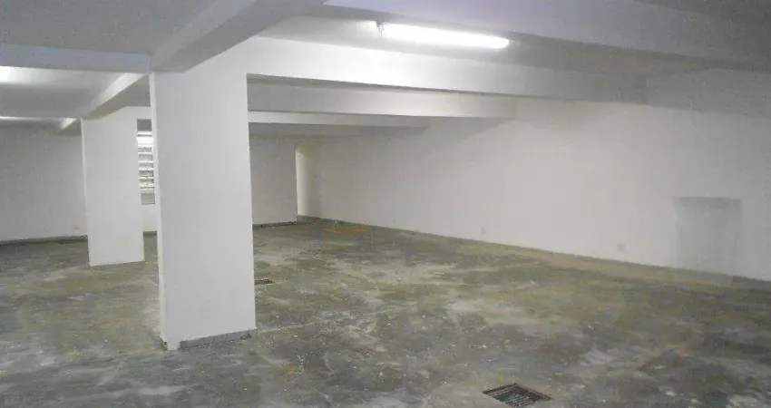 Excelente imóvel comercial com 430 mts de área construida com 3 pisos: inferior com 6 vagas.