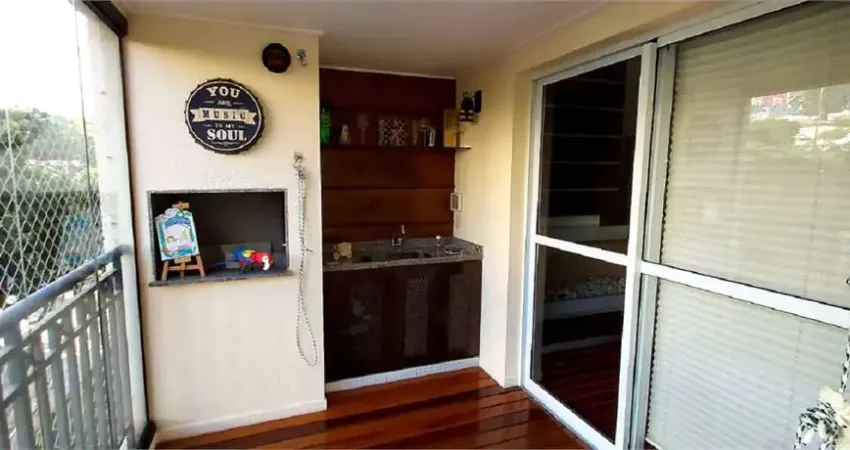 Apartamento com 3 quartos à venda na Rua Embuaçu, --, Vila Mariana, São Paulo