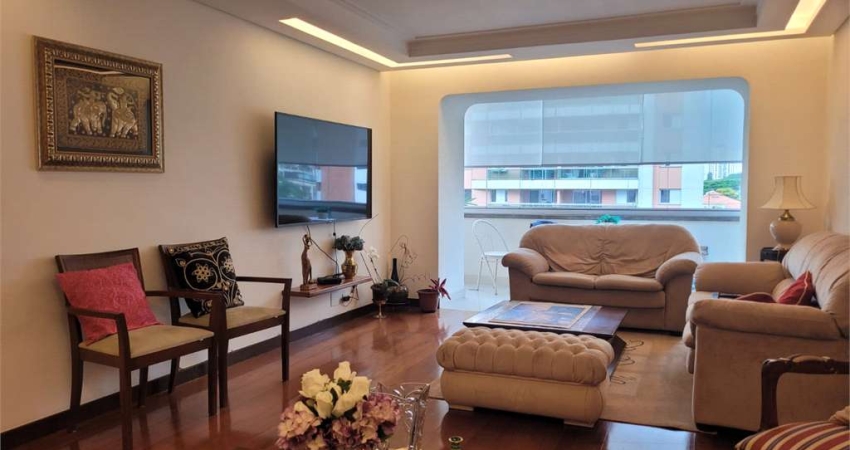 APARTAMENTO EM ÓTIMA LOCALIZAÇÃO NO BROOKLIN!!