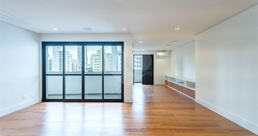 APARTAMENTO COM 4 DORMITÓRIOS, 2 SUITES, MOEMA INDÍOS