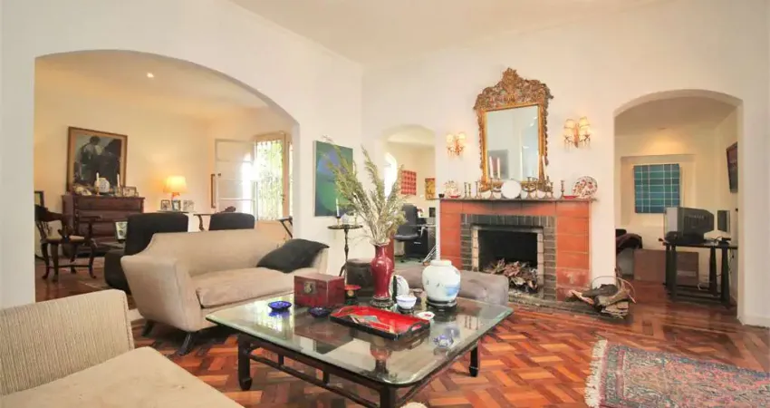 Casa com 3 quartos à venda na Rua dos Miranhas, --, Vila Madalena, São Paulo