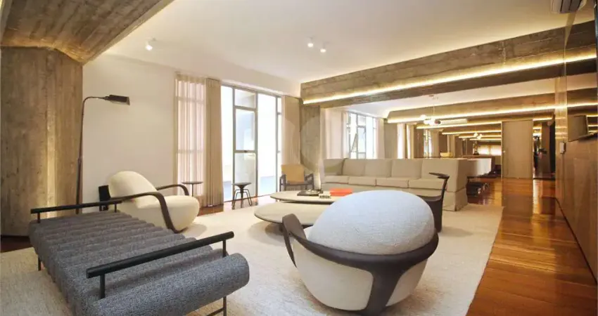 Apartamento ao lado do parque ibirapuera. projeto premiado do arquiteto paulo mendes da rocha