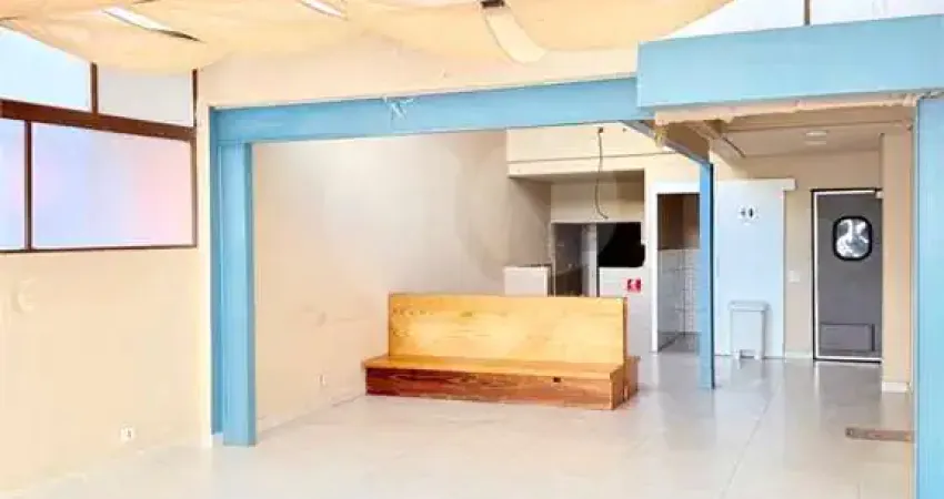 Sobrado comercial 190 metros quadrados, 2 dormitórios, 2 vagas na Vila Nova Conceição