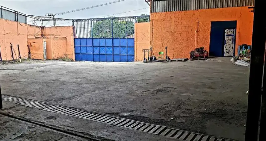 Galpao comercial à venda na Saude- SP agende uma visita