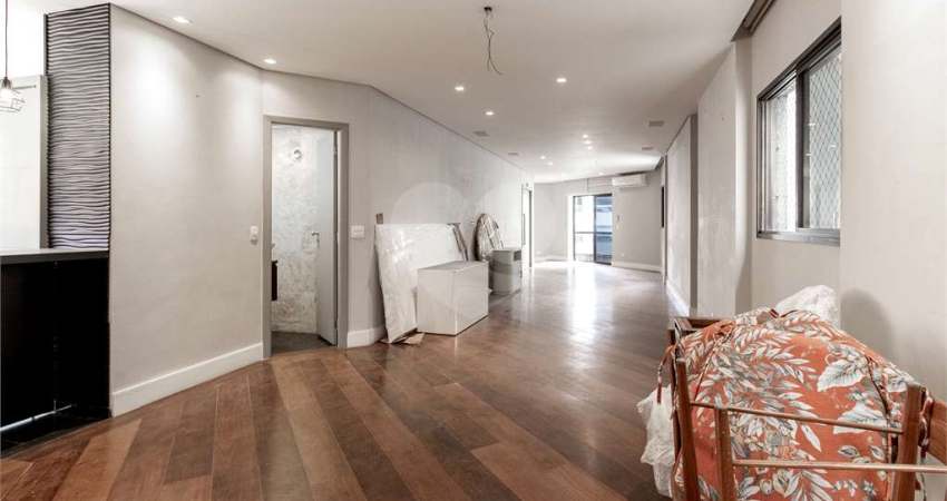 Apartamento com 2 quartos à venda na Rua Cayowaá, --, Sumaré, São Paulo