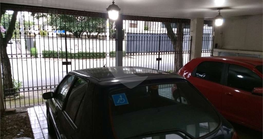 SOBRADO EM MOEMA, 4 DORMITORIOS, 3 VAGAS DE GARAGEM!!