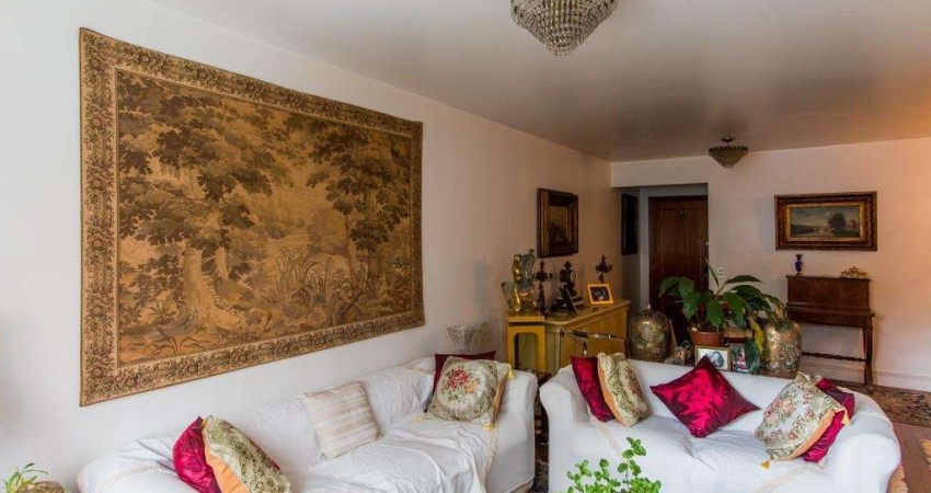 Oportunidade Apartamento nos Jardins e aceita permuta, esquina com a Brigadeiro Luís Antônio.
