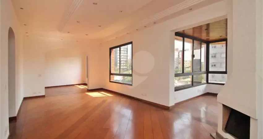 Apartamento para venda e locação em moema de 238m² com 3 suítes e 3 vagas.