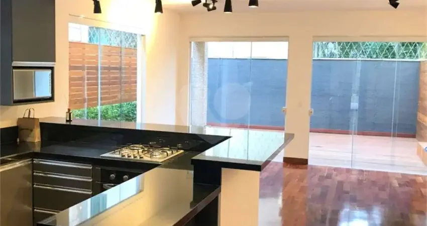 Casa com 3 quartos à venda na Rua Luiz Galhanone, --, Morumbi, São Paulo