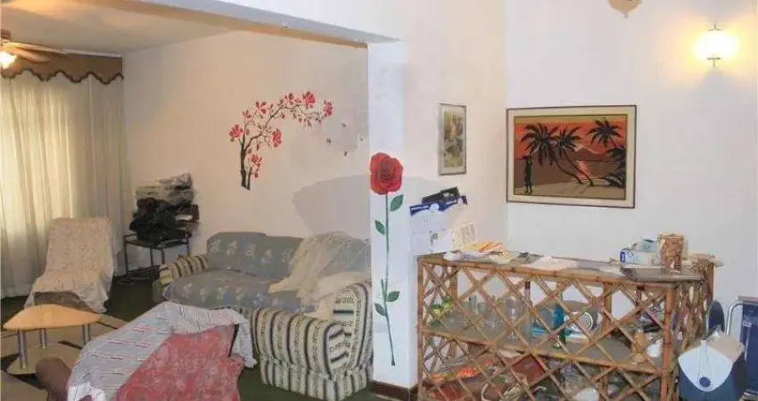 Casa com 3 quartos à venda na Rua Catulo da Paixão Cearense, --, Saúde, São Paulo