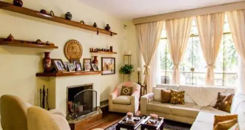 Casa com 5 quartos à venda na Rua Irmão Gonçalo, --, Vila Madalena, São Paulo