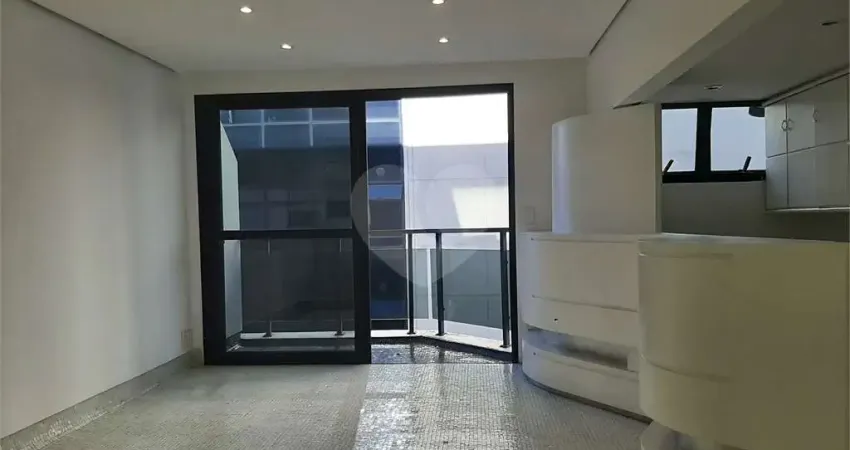 Cobertura tríplex de 89 m² à venda no itaim bibi - 01 suíte e 02 vagas