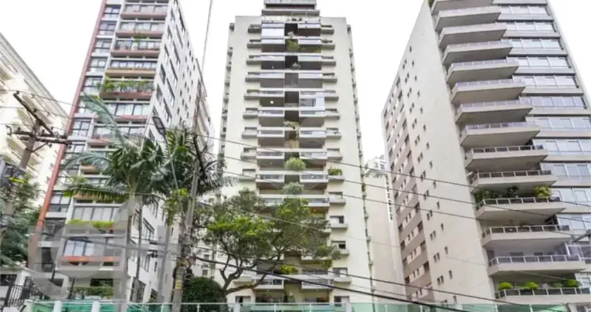 Apartamento Reformado Exclusivo no Jardins. Viva no Coração da Cidade! Venha Conhecer! Único na Região.