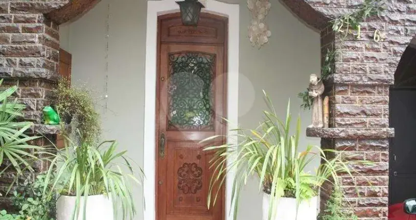 Casa com 3 quartos à venda na Rua Herculano de Freitas, --, Bela Vista, São Paulo