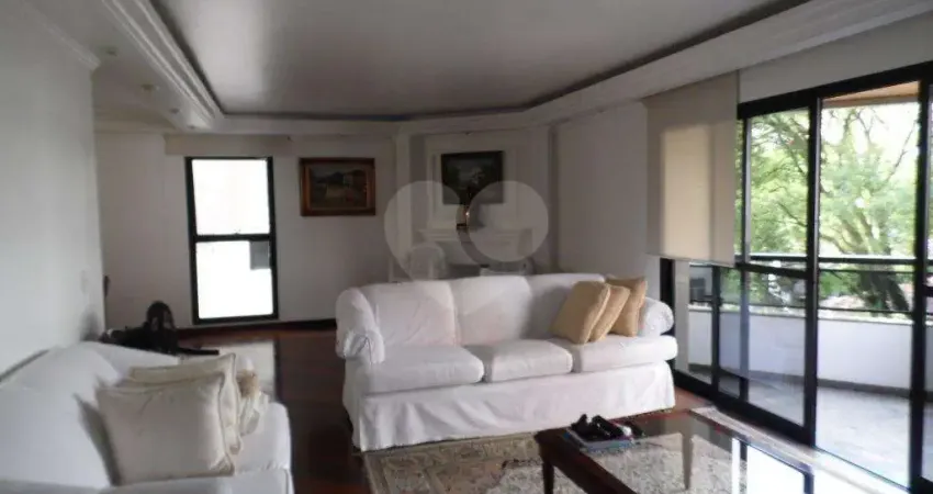 Apartamento a venda em moema - próximo dos colégios móbile e consa