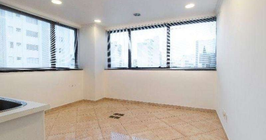 Sala comercial para alugar na Rua Ministro Gabriel de Rezende Passos, --, Moema, São Paulo