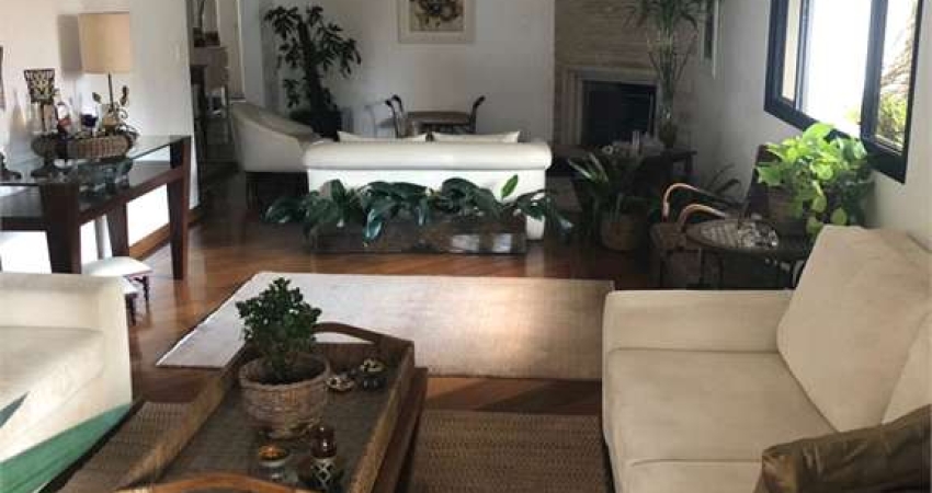 Apartamento com 3 quartos à venda na Alameda dos Anapurus, --, Moema, São Paulo