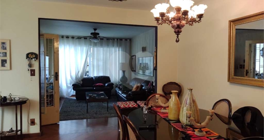 Casa 3 dorms, 1 suíte, 3 vagas