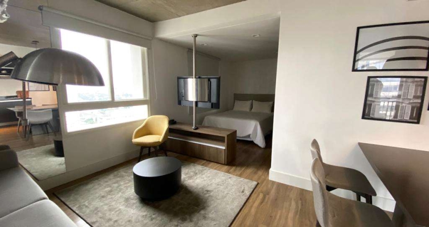 Apartamento mobiliado no Brooklin - 1 suíte - 1 vaga e varanda.