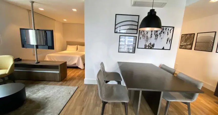Apartamento mobiliado no brooklin - 1 suíte - 1 vaga e varanda.