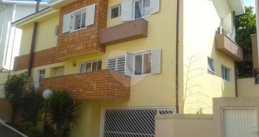 Sobrado  no brooklin á venda em condomínio fechado - 4 suítes,, 3 vagas, com churrasqueira, lindo!!!