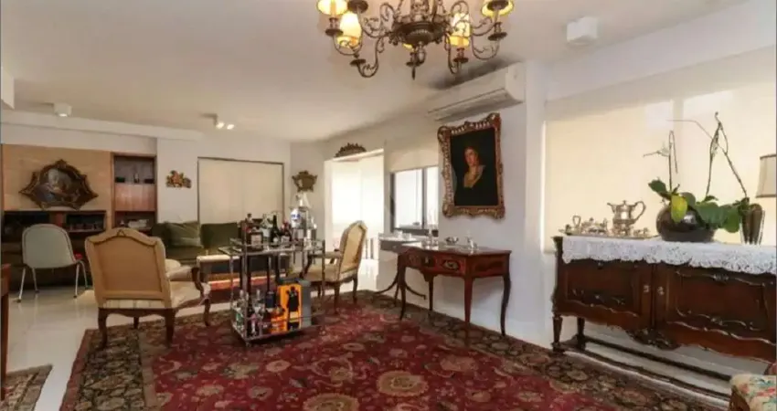 Lindo imóvel no jardins. com 200 m² 3 dorm. 2 suites e 4 vagas!!!