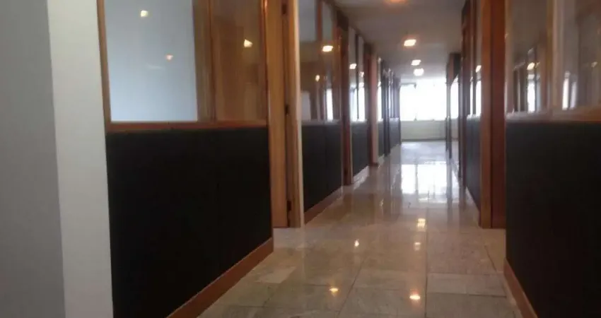 | Sala Comercial | conjunto comercial | 163 metros | 5 vagas |