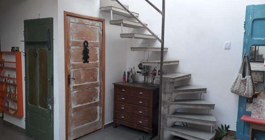 Casa comercial à venda na Avenida Sabiá, --, Moema, São Paulo