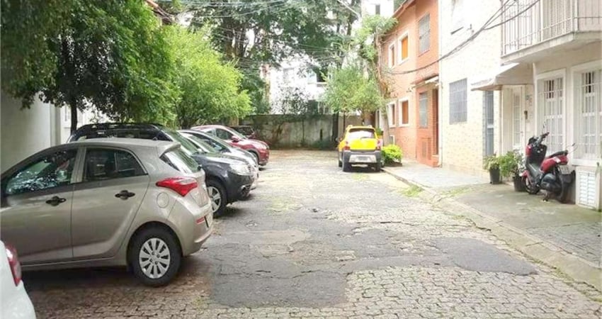 CASA DE VILA