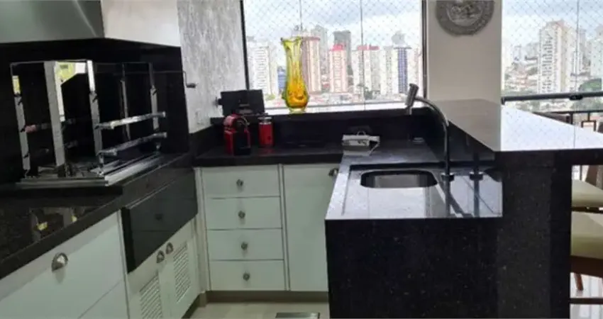 Apartamento a venda na chácara inglesa. andar alto, hall social privativo, 3 suítes e varanda gourmet!