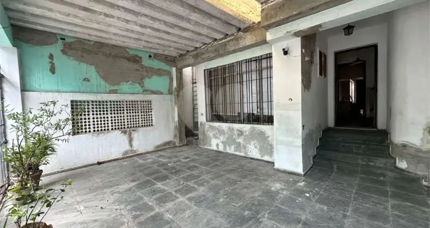 Casa com 3 quartos à venda na Rua Carlos Petit, --, Vila Mariana, São Paulo