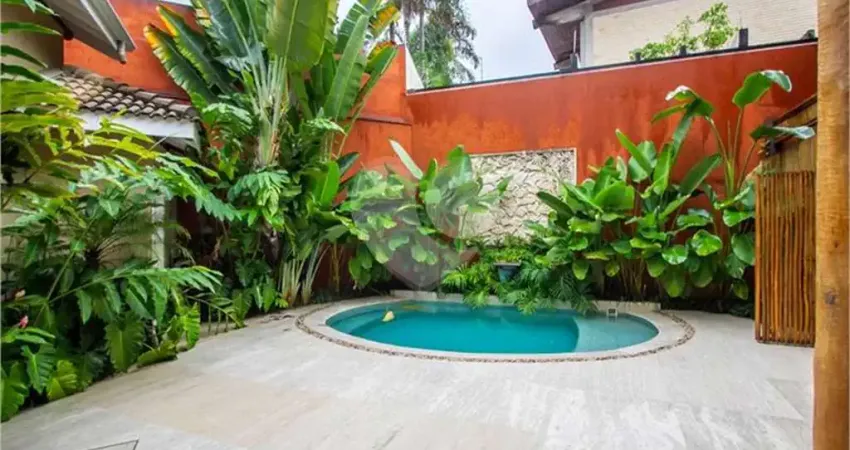 Pacaembu / deslumbrante sobrado / total reformado / 4 suítes / 6 vagas / piscina / churrasqueira