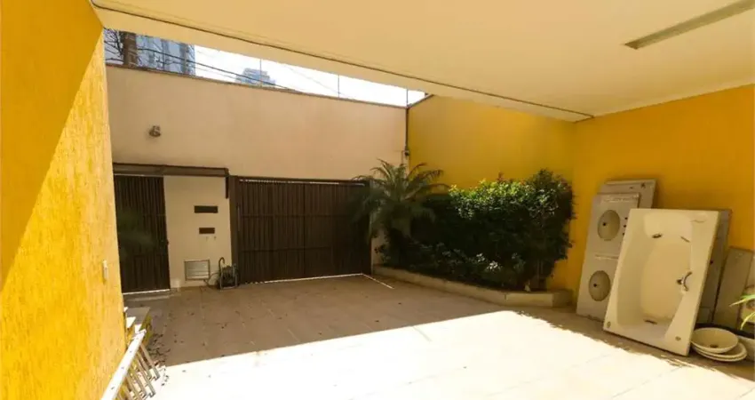 Casa com 3 quartos à venda na Rua Crisólita, --, Vila Mariana, São Paulo