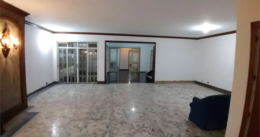 Casa Térrea -Melhor localização do Planalto -400 metros de terreno