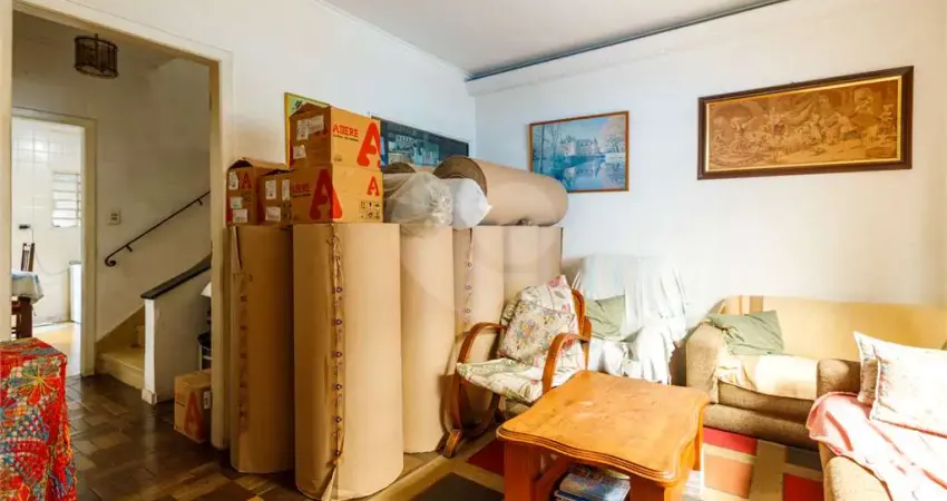 Casa com 3 quartos à venda na Rua Amaro Cavalheiro, --, Pinheiros, São Paulo