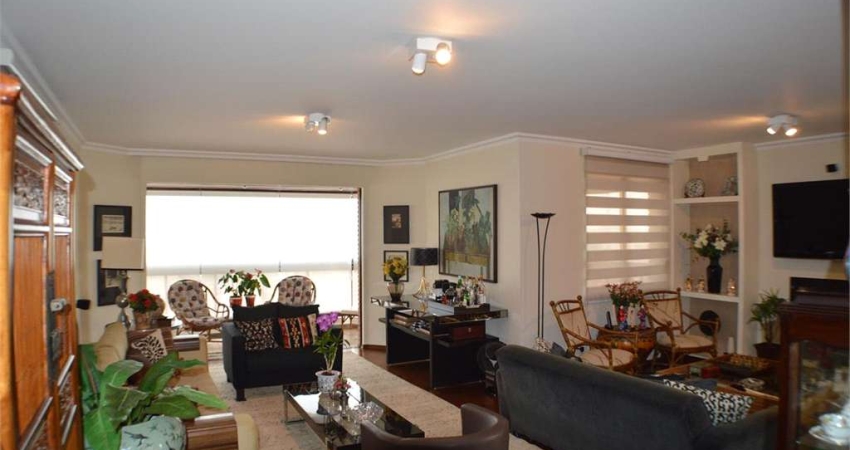 OTIMA OPÇÃO PARA PERMUTA 176 M² 4 DORMITÓRIOS 2 SUÍTES 3 VAGAS