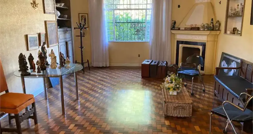 casa de alto padrão a venda