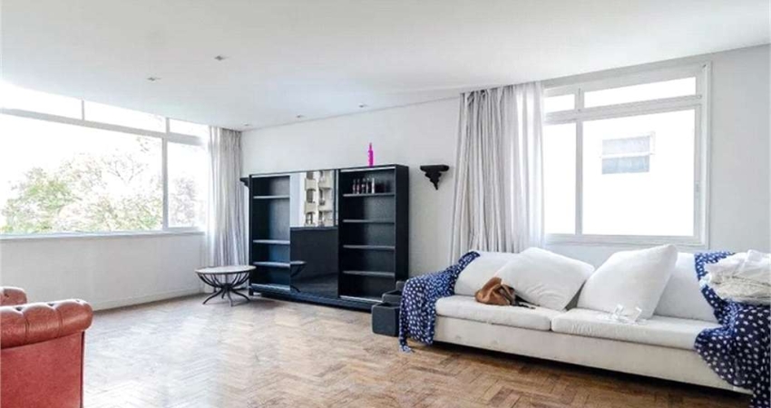 Oportunidade : Apt de 167m2 no Jd. Paulista