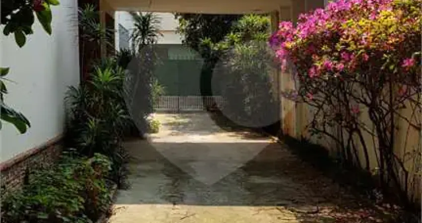 Casa com 5 quartos à venda na Rua Groenlândia, --, Jardim América, São Paulo