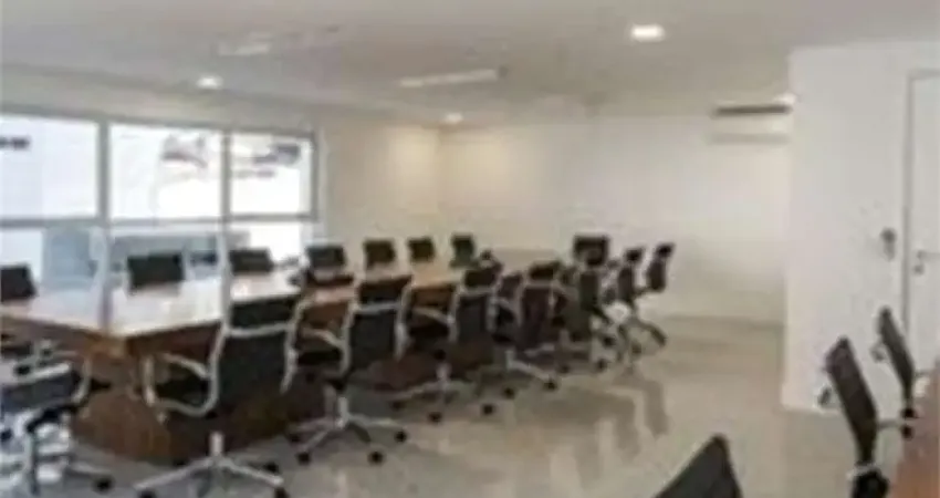 Sala comercial para alugar na Avenida Lavandisca, --, Moema, São Paulo