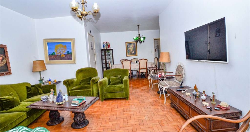 Apartamento de 3 dormitórios e 1 suíte no Paraíso