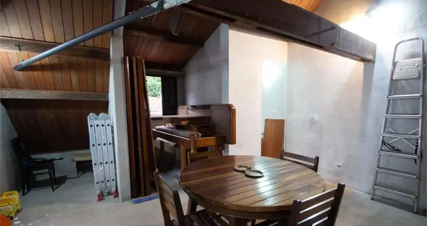Casa com 4 quartos à venda na Rua Francisco Aquarone, --, Vila Clementino, São Paulo