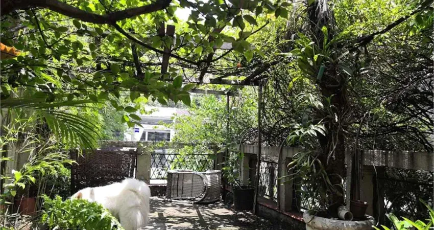 Casa com 5 quartos à venda na Avenida Pompéia, --, Pompéia, São Paulo