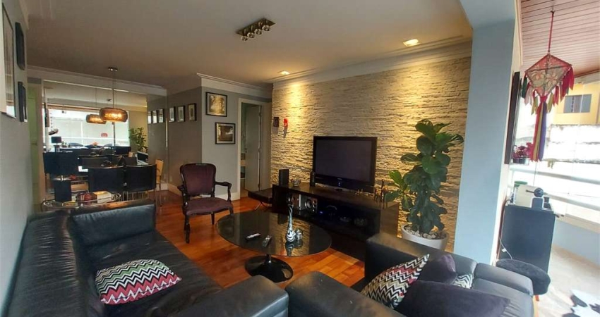 Apartamento com 3 quartos à venda na Rua Doutor Miranda de Azevedo, --, Pompéia, São Paulo