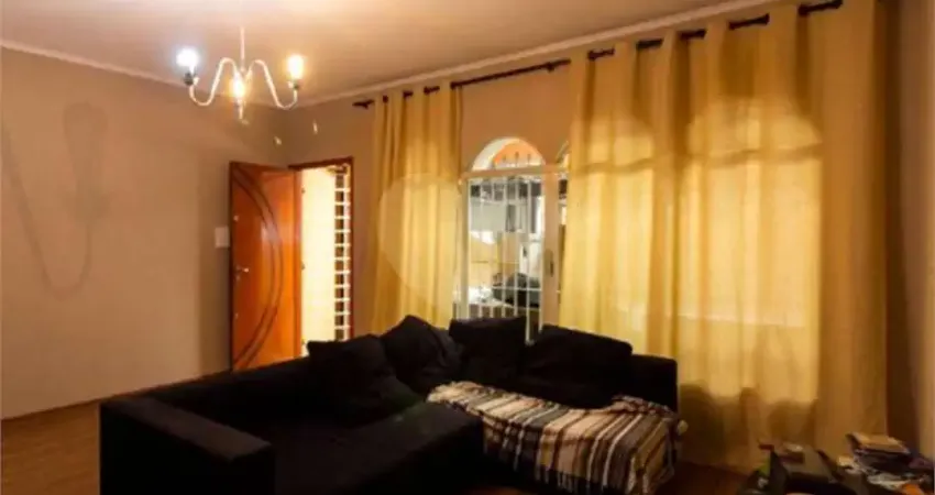 Casa com 4 quartos à venda na Rua Santo Irineu, --, Saúde, São Paulo