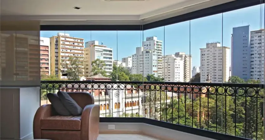 Apartamento reformado em  higienópolis com 2 suítes ao lado shopping