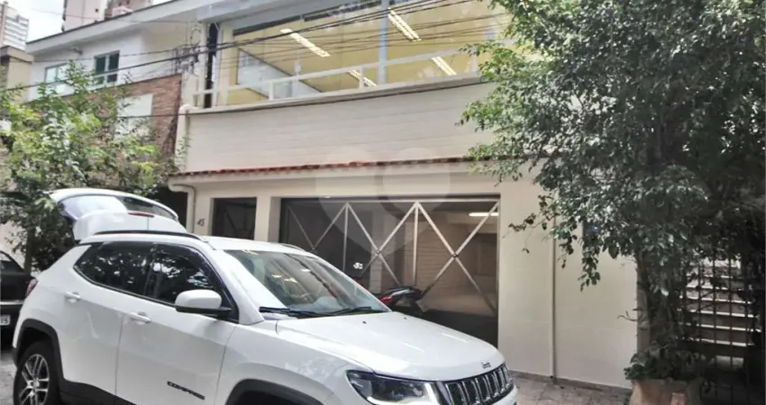 Casa com 3 quartos à venda na Rua Além-Mar, --, Campo Belo, São Paulo