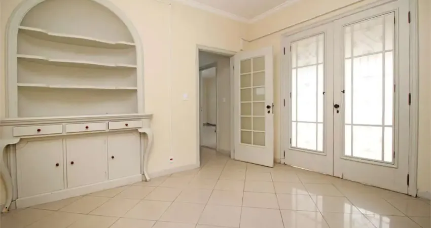 Casa com 4 quartos à venda em Moema, São Paulo