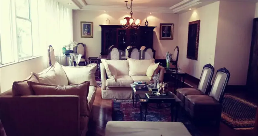 Lindo apartamento a poucos metros do shopping cidade são paulo ! 277m2 3 suítes