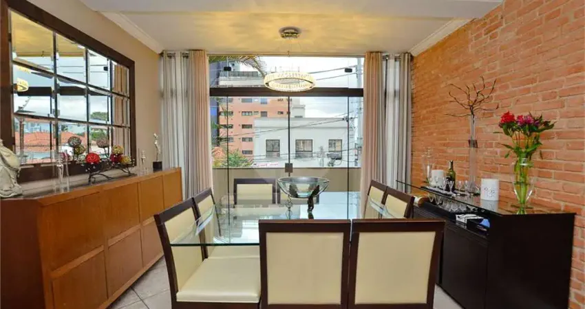 Casa com 3 quartos à venda na Rua Doutor Lopes de Almeida, --, Vila Mariana, São Paulo